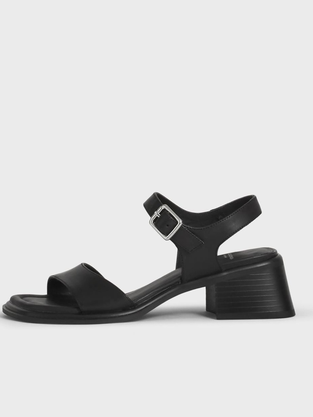 Vagabond Ines Sandals